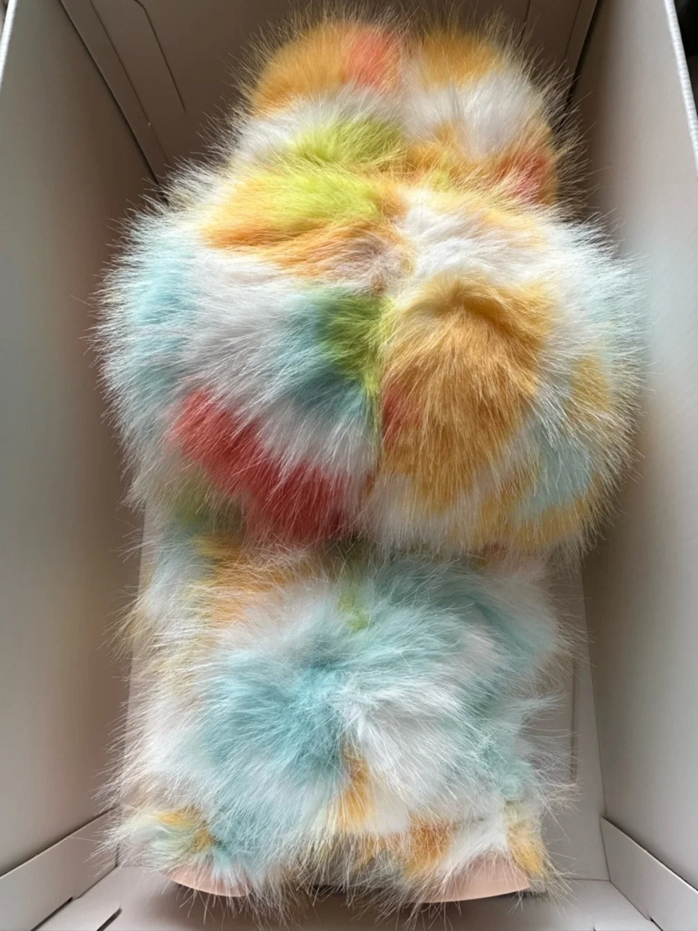 Rock the Universe Labubu - Picture 3 of 5